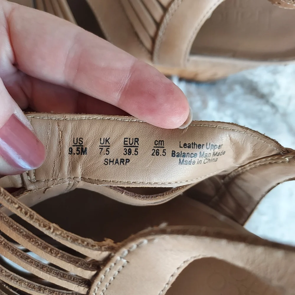 Franco Sarto Strappy Leather Tan Cork Wedge Sandals 9.5 Summer Beach Boho